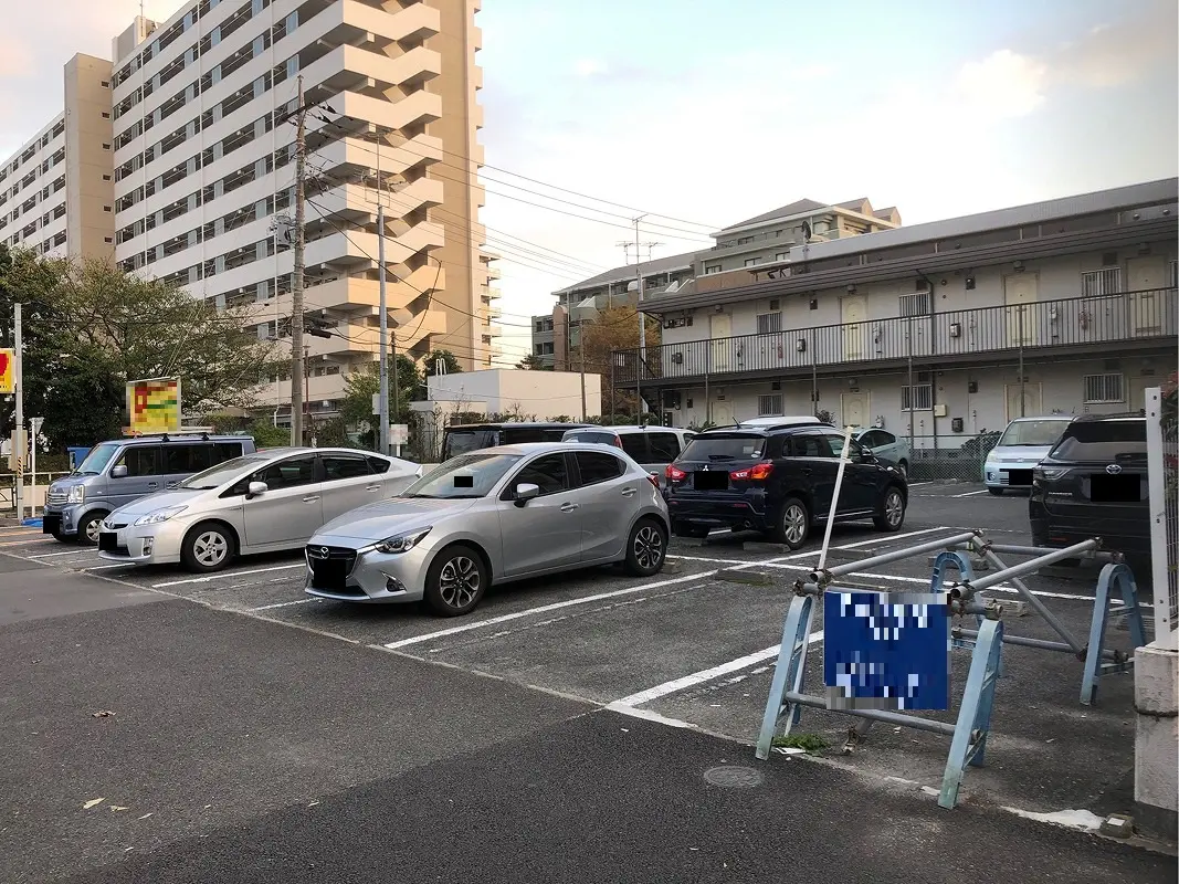 江戸川区東葛西９丁目　月極駐車場